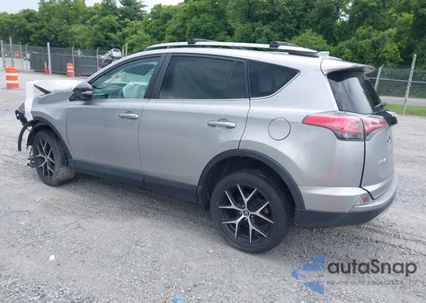 2017 Toyota Rav4 Se z USA, uszkodzony, nr VIN 2T3JFREV7HW568488